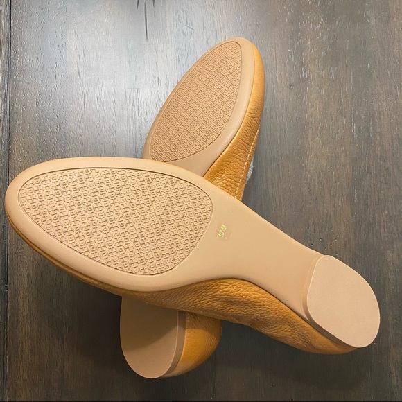 TORY BURCH MELINDA BALLET TUMBLED LEATHER FLATS - Picture 4 of 10